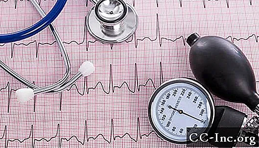 סיכון מוחי נסתר: לחץ דם גבוה באמצע החיים
