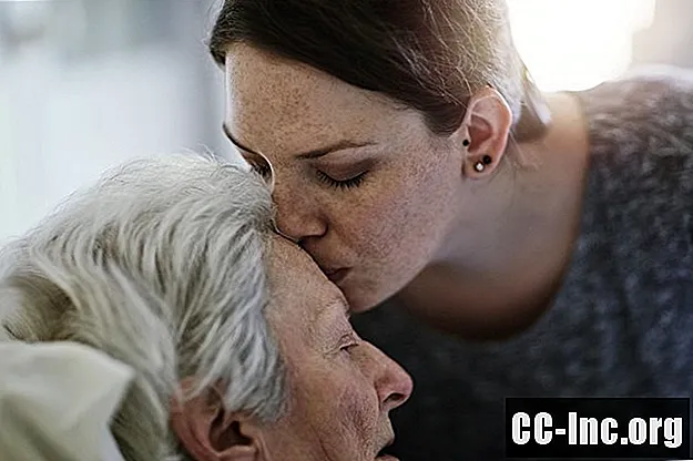 6 módja annak, hogy segítsen szeretett emberének alkalmazkodni az idősek otthonához