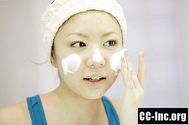 Dicas de tratamento da acne para tipos de pele sensível