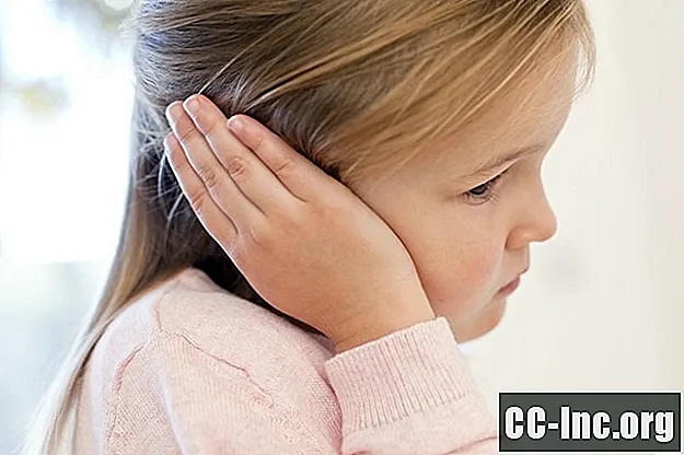 Causas y factores de riesgo de la infección del oído medio