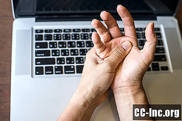 Cauzele unui deget mare sau a unei mâini amorțite