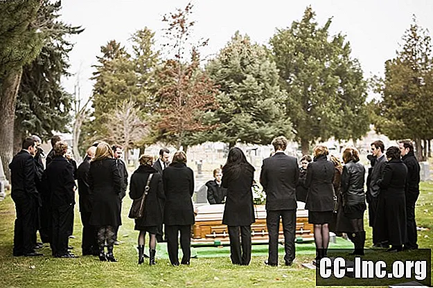 Yleiset hautajaisten suunnitteluvirheet, joita on vältettävä - Lääke