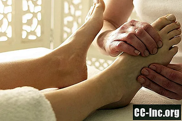 Как да направите масаж на краката