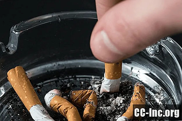Wie Rauchen die Wirbelsäule beeinflusst