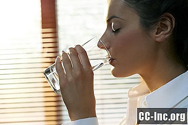 甲状腺疾患が口渇を引き起こす方法