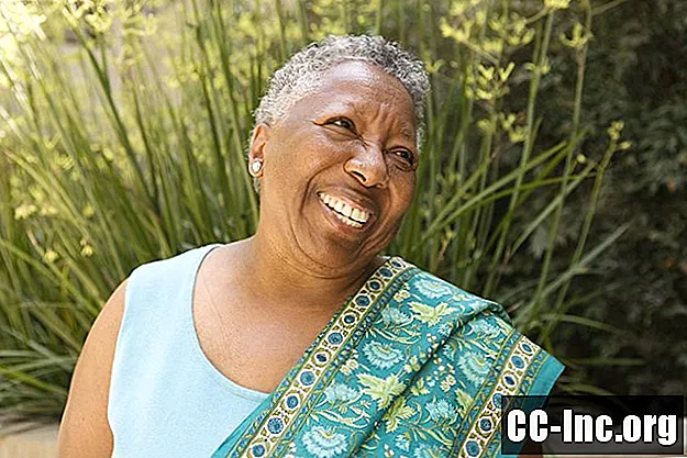 Kuidas hoida tervislikku naeratust vanadusse