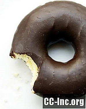 डोनट होल में अपनी दवा की लागत को कम कैसे करें