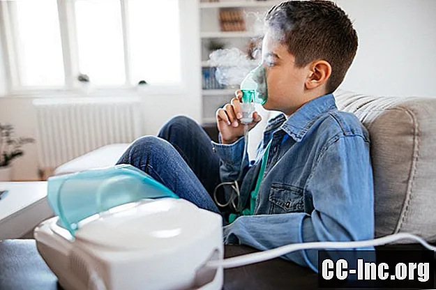 Hvordan bruke en forstøver for astma