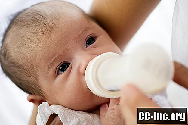 กรดไหลย้อนและนมผงสำหรับทารก