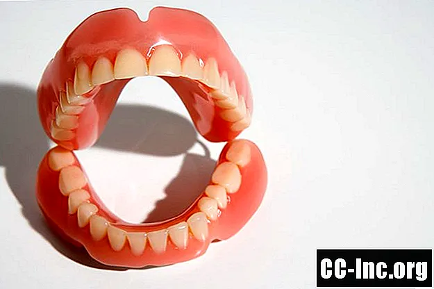Ersätta saknade tänder med proteser