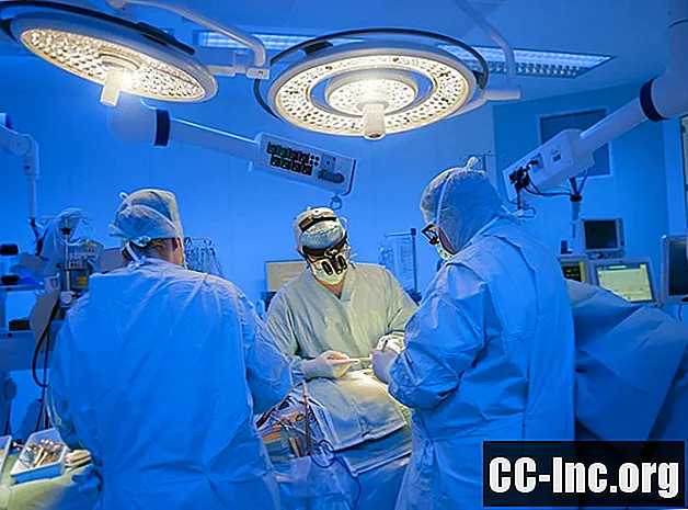 冠動脈疾患の治療のためのステント対バイパス手術