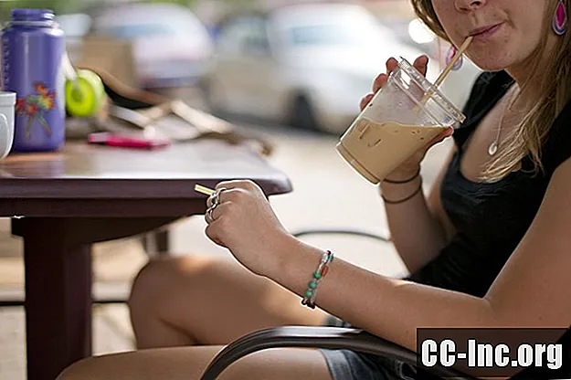 Gli effetti della caffeina sugli adolescenti