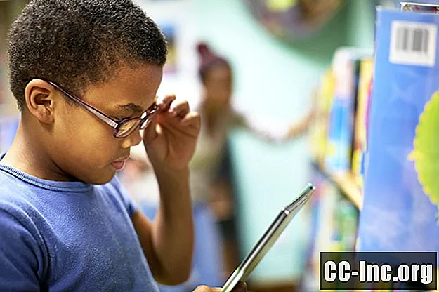 10 parimat märki, mida teie laps vajab prille - Ravim
