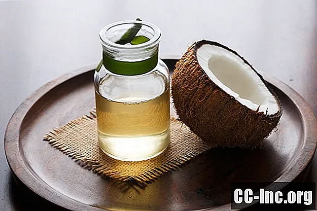 Stosowanie oleju kokosowego do włosów - Medycyna