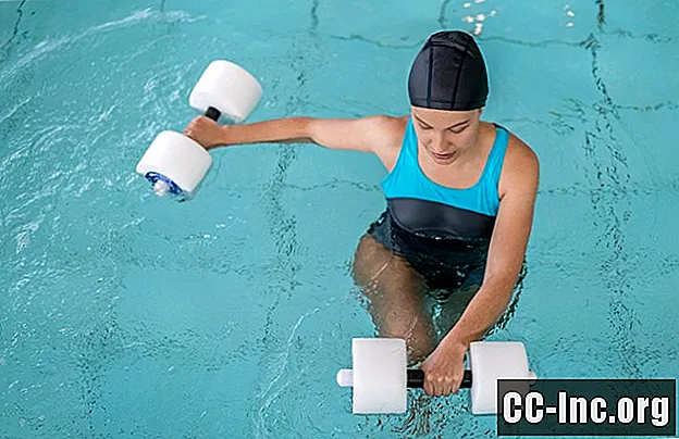 पीठ दर्द चिकित्सा के लिए जल व्यायाम