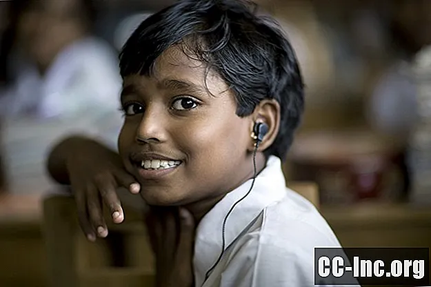 Načini pomoči gluhim v državah v razvoju